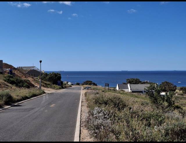 LAND FOR SALE IN SANDY POINT